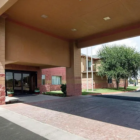 Quality Inn Midland South-3